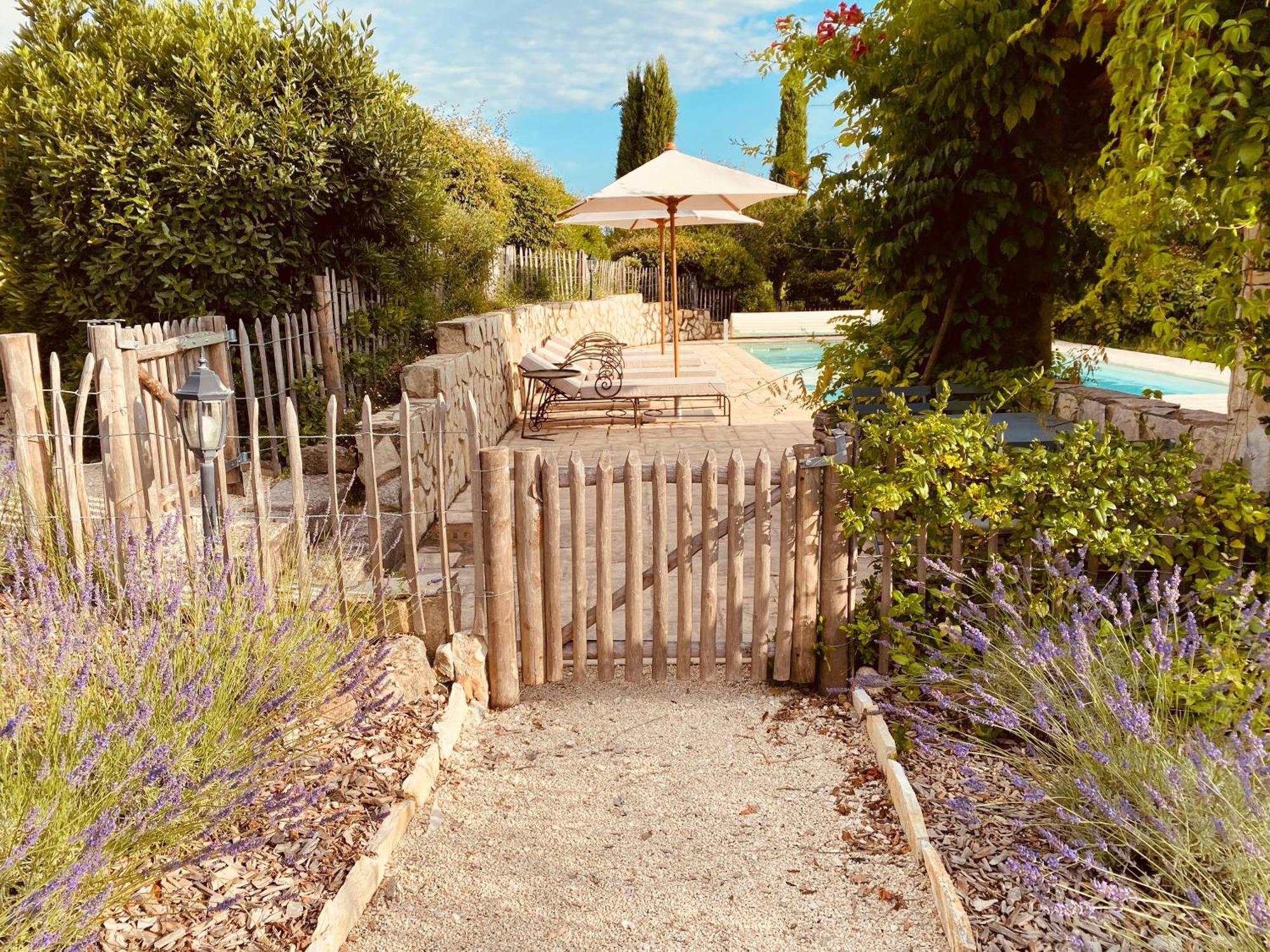 La Bastide Des Oliviers Provence - Aux Baronnies